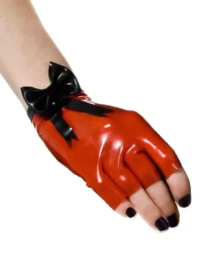 Cropped Latex Gloves